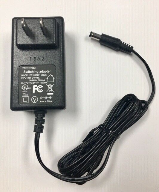 NEW 12V 1500mA FLYPOWER PS18K1201500UE Switching Adapter power supply